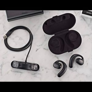 Bose wireless ear buds new open box